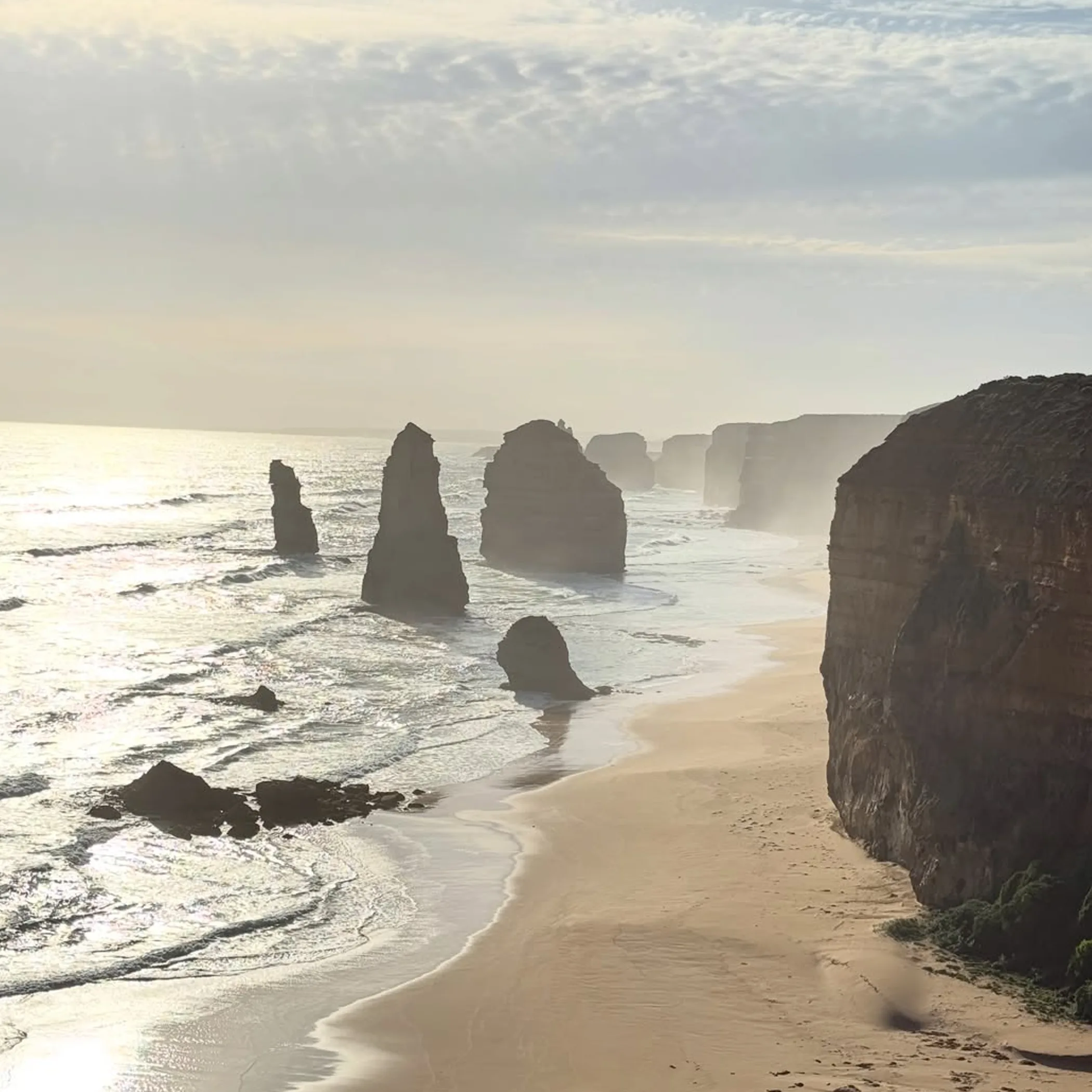 twelve apostles coastline